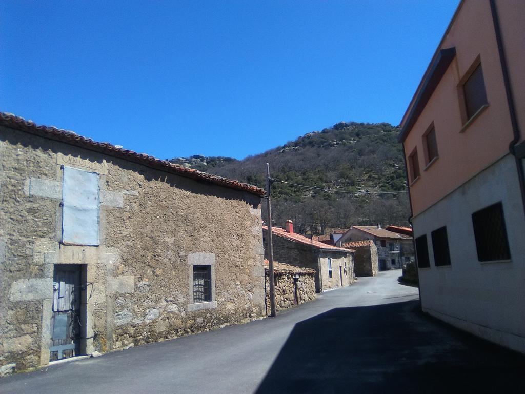 Apartamentos La Covatilla Neila de San Miguel Kültér fotó