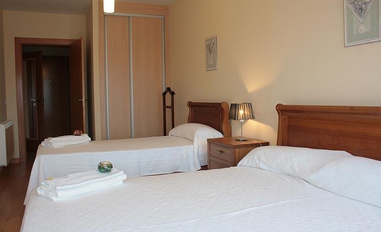 Apartamentos La Covatilla Neila de San Miguel Kültér fotó