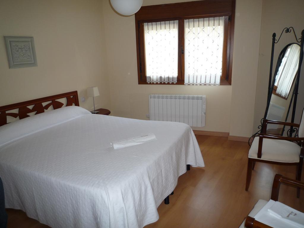 Apartamentos La Covatilla Neila de San Miguel Kültér fotó